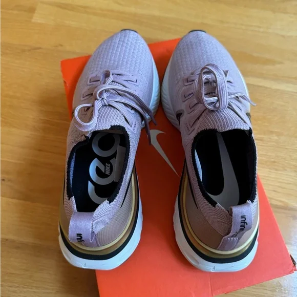 Nike Infinity React - Picture 2 of 4